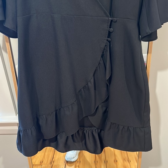 Black Topshop Ruffle Wrap front dress - Picture 3 of 3